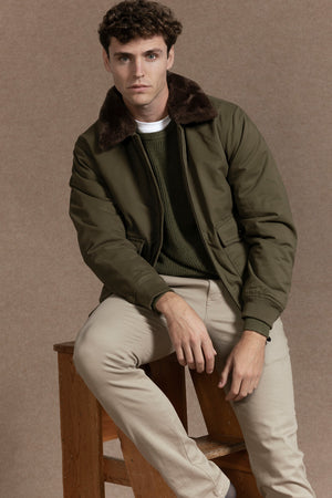 Cazadora Utility Cuello Pelo Kaki