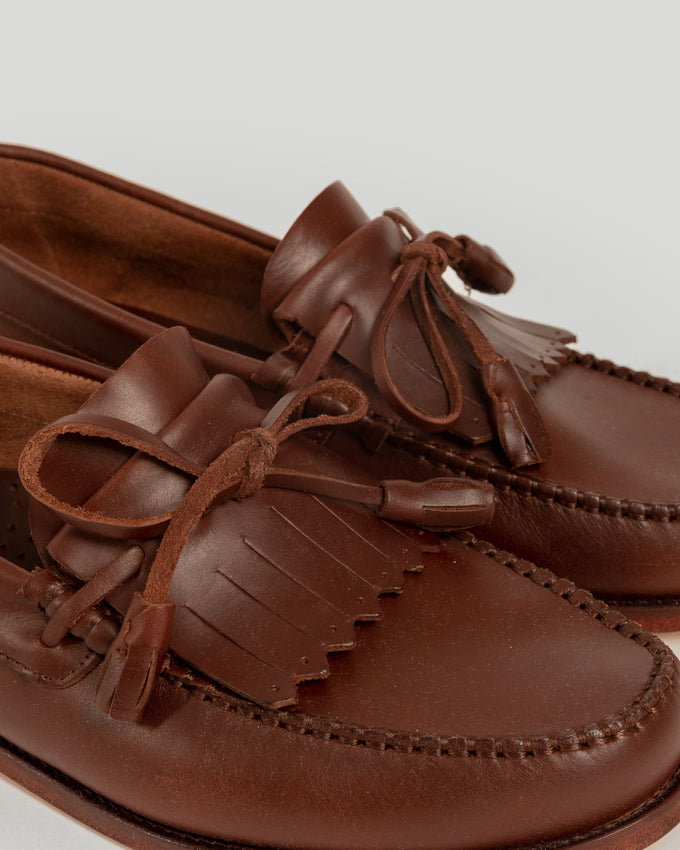 Zapatos de Vestir de Cuero Marrón con Borlas