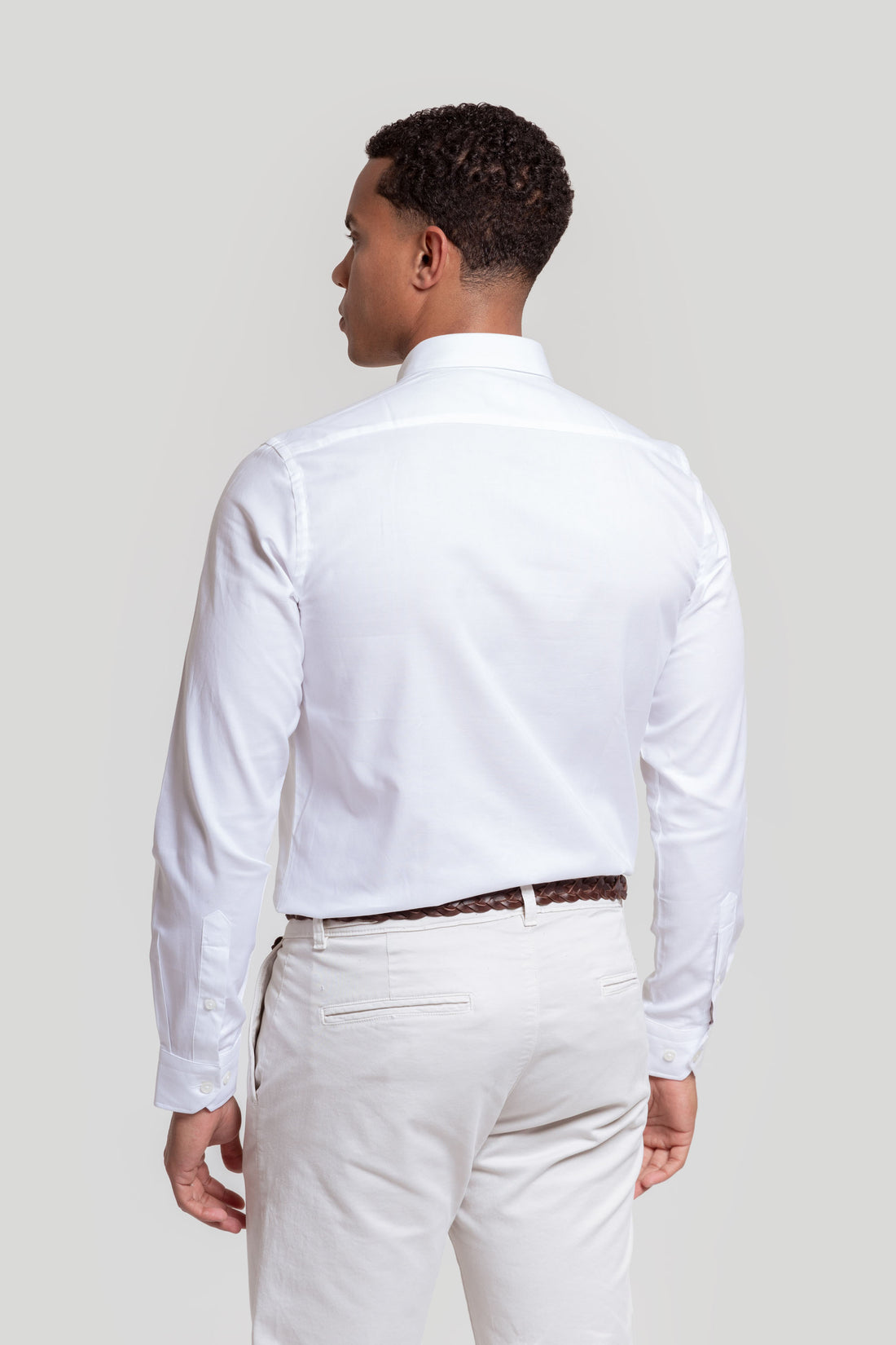 WHITE OXFORD SHIRT