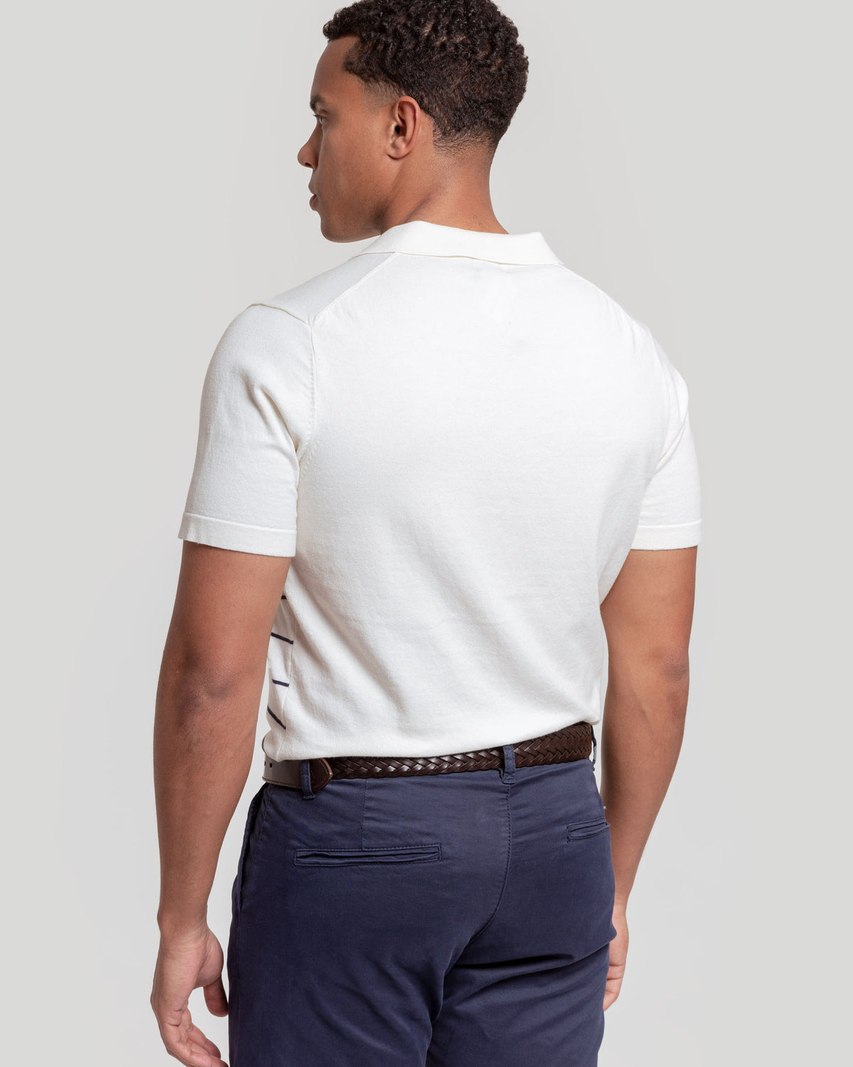 Polo de malha listrada bege