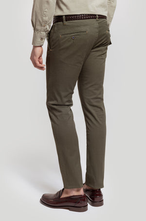 Chino Tapeta Kaki