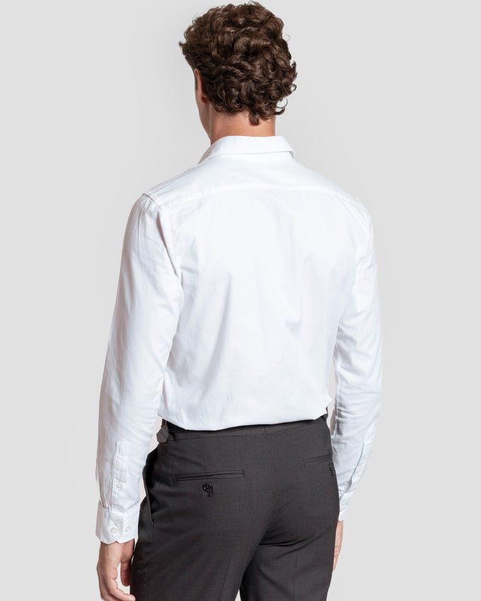 Camisa branca estruturada