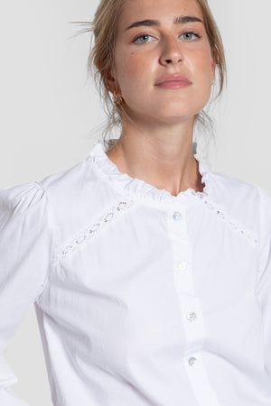 Blusa Cuello Volante Blanca