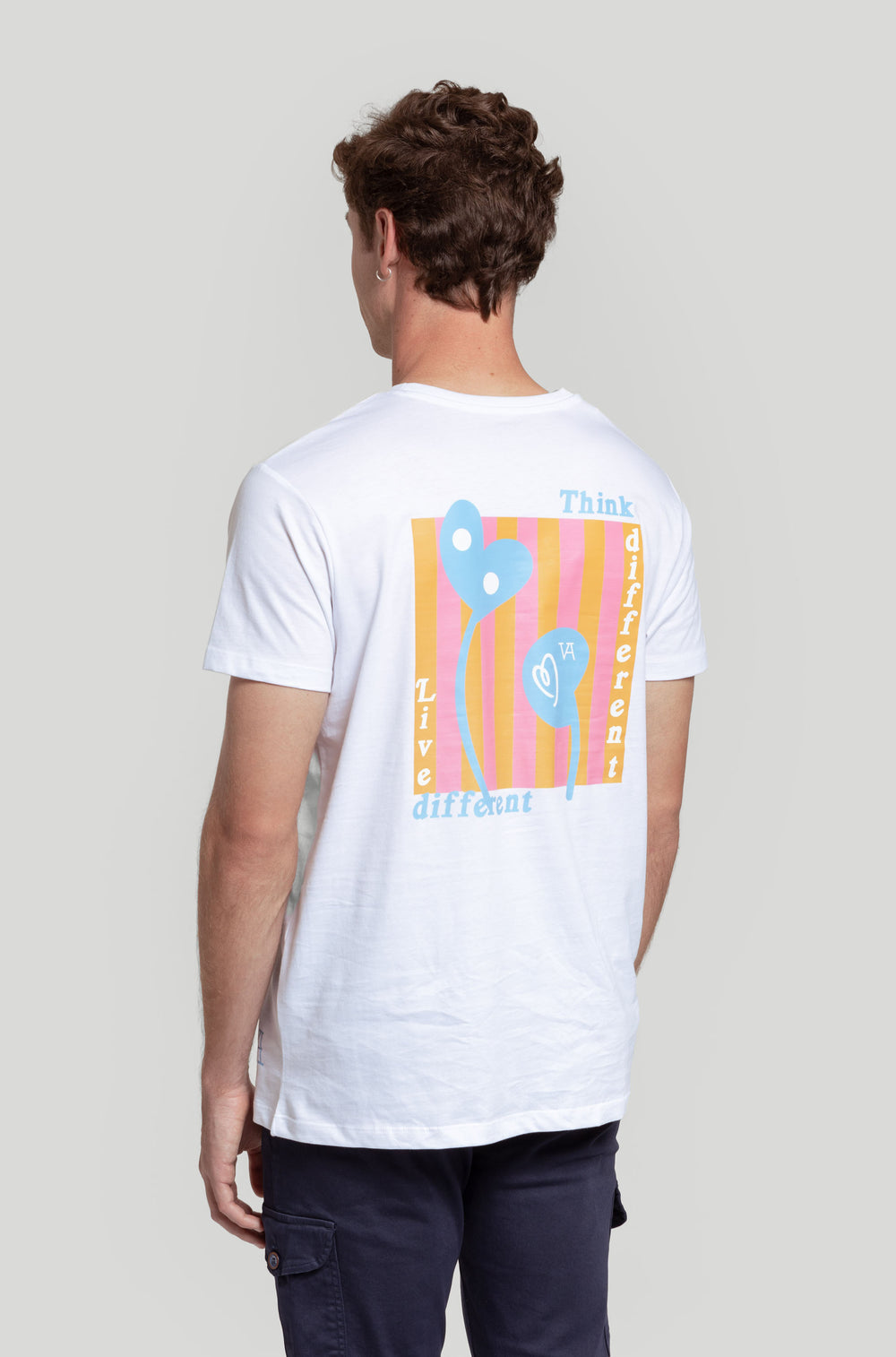 Camiseta Trink Different Blanco