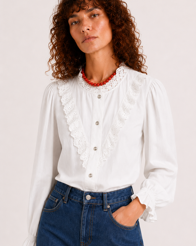 Blusa Con detalles en Perforado de Algodón
