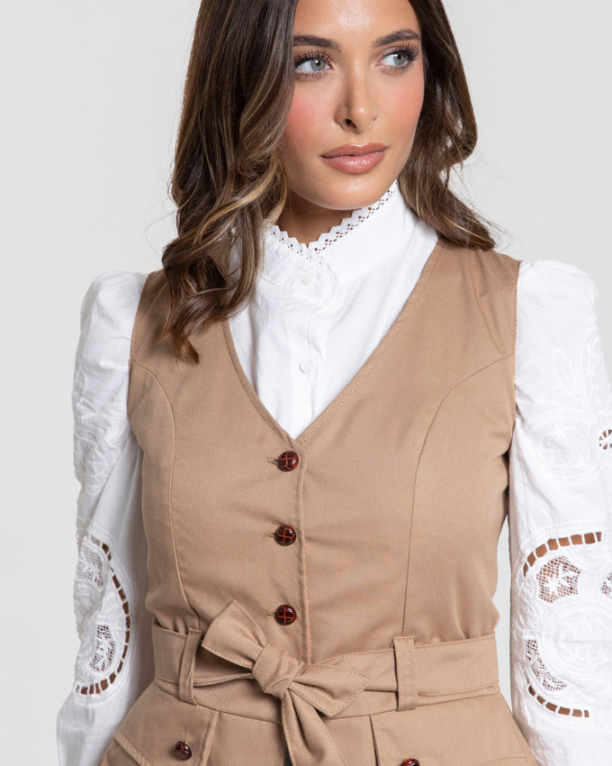 Chaleco Romeria Camel