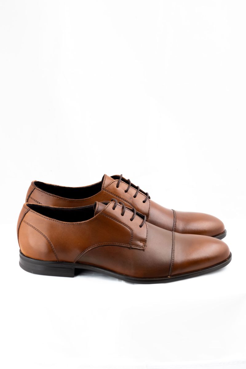 BROWN LACE-UP DRESS SHOE