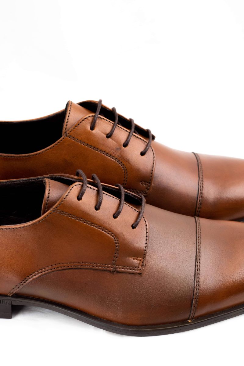 BROWN LACE-UP DRESS SHOE